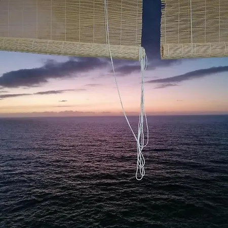 Atlantic Sunset Апартаменты